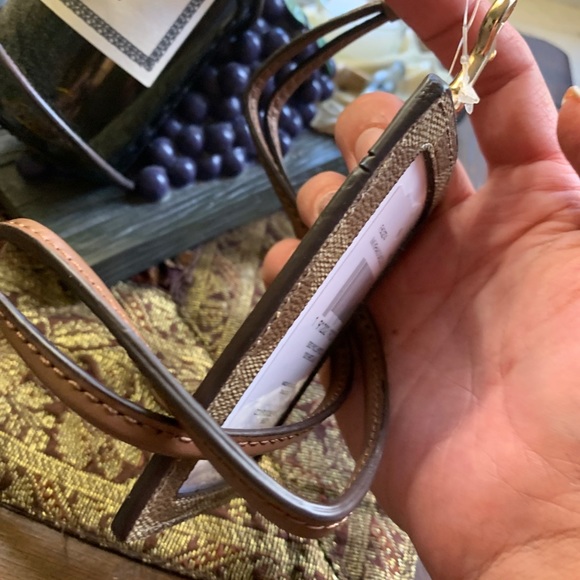 Authentic Coach Crossgrain leather ID/Card lanyard - Picture 5 of 7